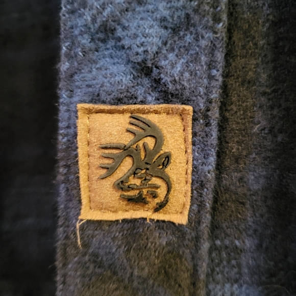 Legendary WhiteTails Harbor Heavyweight Flannel in Great Lakes Plaid sz M - Picture 4 of 5